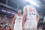 直播吧：京沪大战G2外籍裁判不变 中方裁判是CBA重点裁判王万松